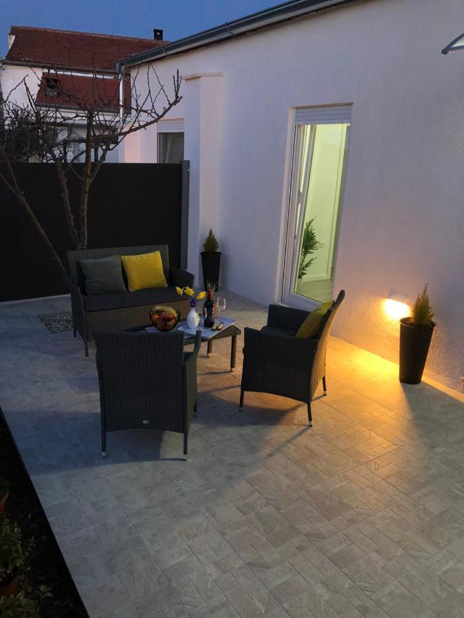 Apartmán Apartman Ana Crno Exteriér fotografie
