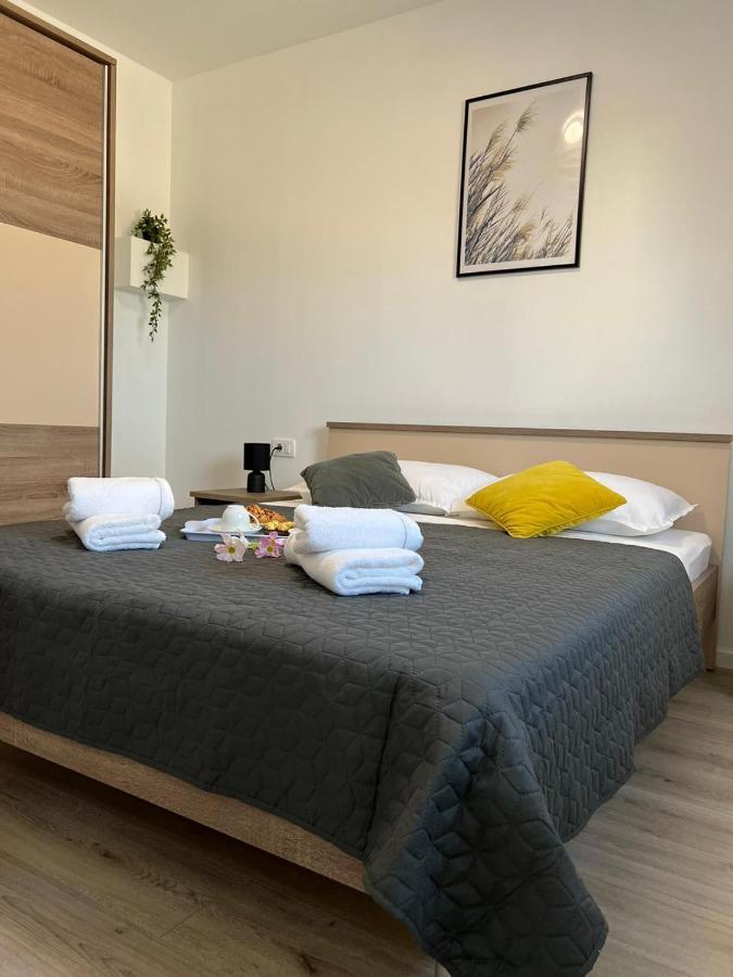 Apartmán Apartman Ana Crno Exteriér fotografie