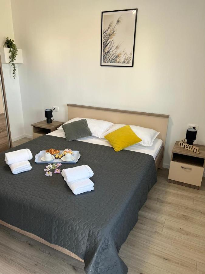 Apartmán Apartman Ana Crno Exteriér fotografie